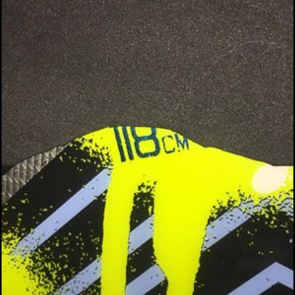 Kids snowboard - Picture 3 of 3